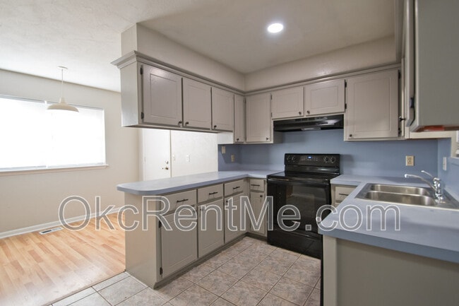 Foto del edificio - 126 NE 11th St