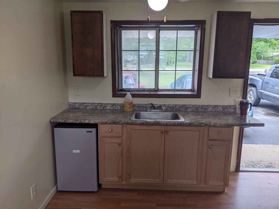 Foto principal - 10891 Perry Hwy