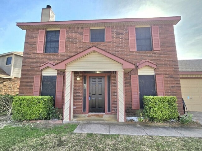 Building Photo - 306 Barber Dr