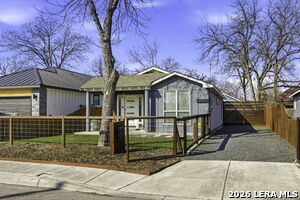 Foto del edificio - 227 E Baylor St