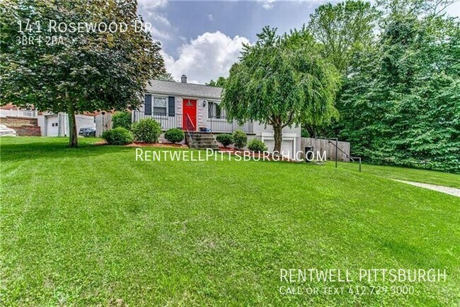 Foto del edificio - 141 Rosewood Dr