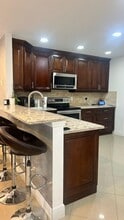 Building Photo - 5301 Canoe Bend Dr