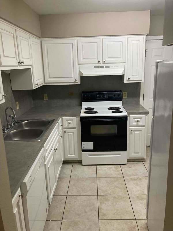 Building Photo - 3452 Yorkfield Dr