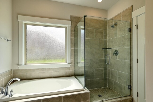 Building Photo - 100 Whitner Dr