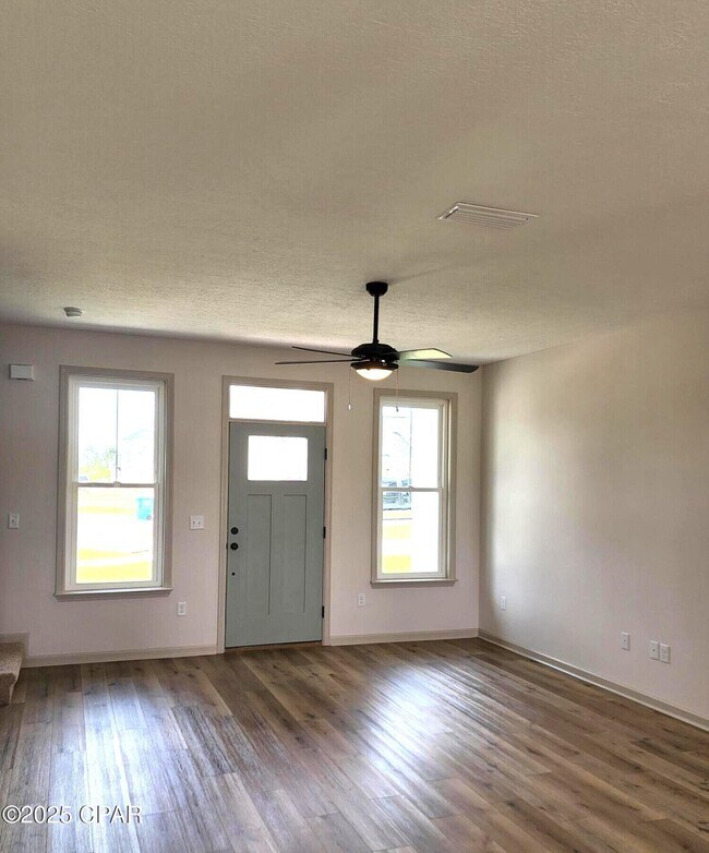 Foto del edificio - 3545 Mill Point Cove