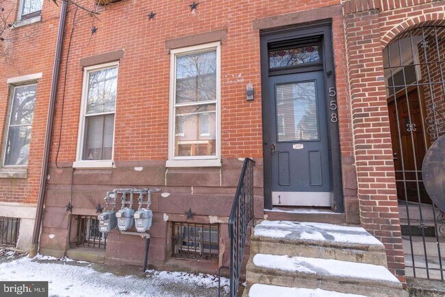 Foto del edificio - 558 N 16th St