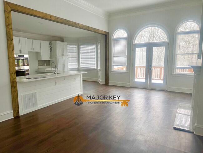 Foto del edificio - 7025 Bavarian Wood Pl