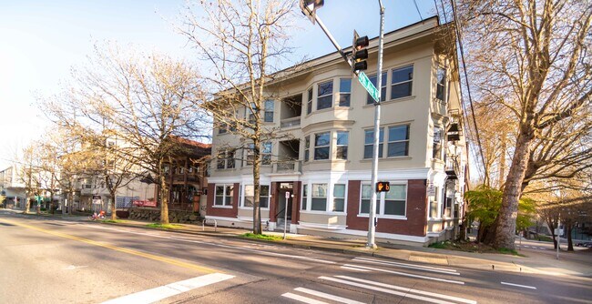 Foto del edificio - 403 Roy St