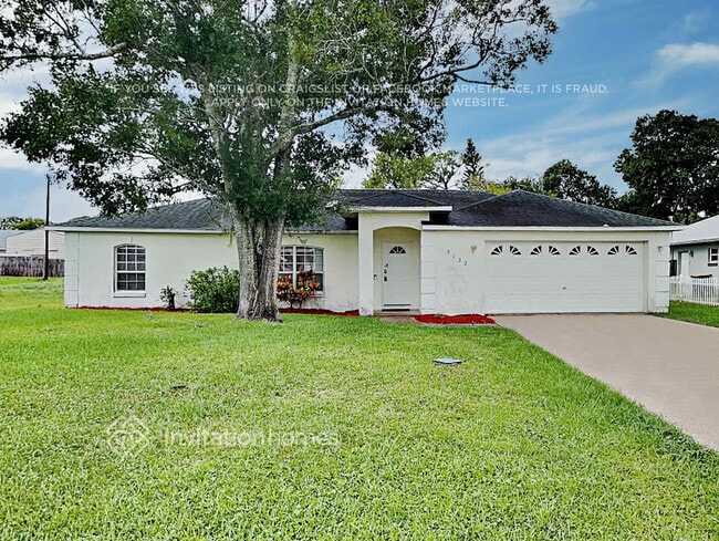 Building Photo - 3132 Travelers Palm Dr