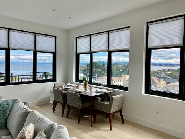 Building Photo - 2 br, 2.5 bath Condo - 3803 Sweet Thursday