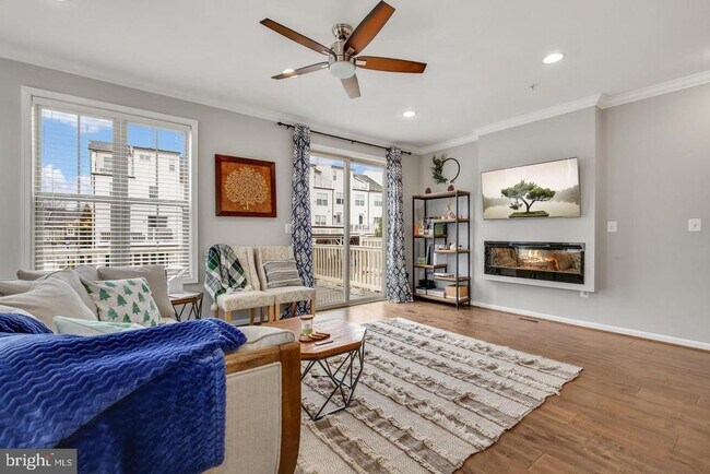 Foto del edificio - 13304 Windy Meadow Ln
