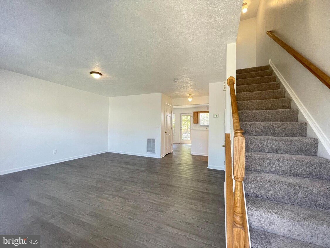 110 Copperfield Ln, Winchester, VA 22602 Townhome Rentals in