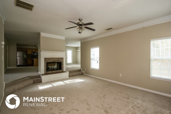 Building Photo - 370 Timberlake Terrace