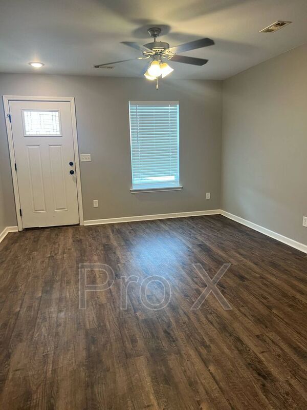 Building Photo - 328 Alex Jordan Dr.