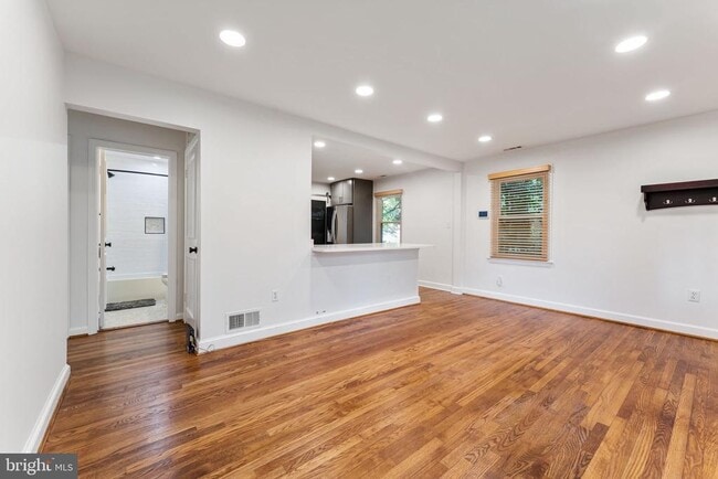 Foto del edificio - 5014 Sheridan St