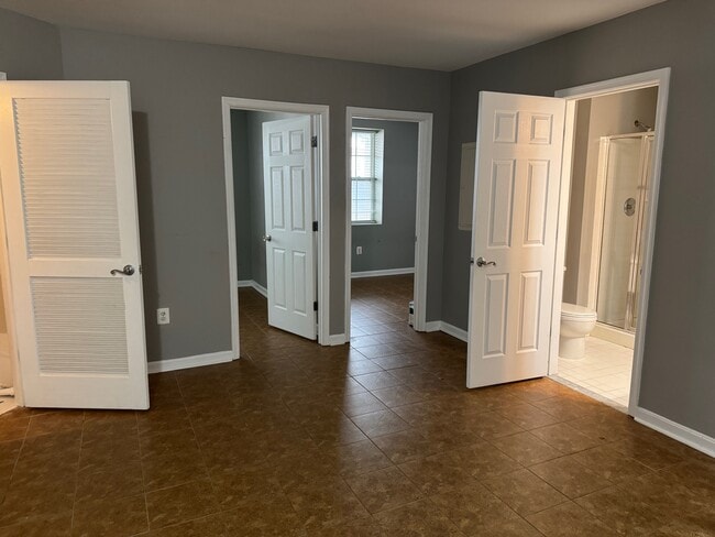 Foto del edificio - 1821 Cedar Cove Way
