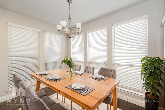 Building Photo - 3121 Damsel Sauvage Ln