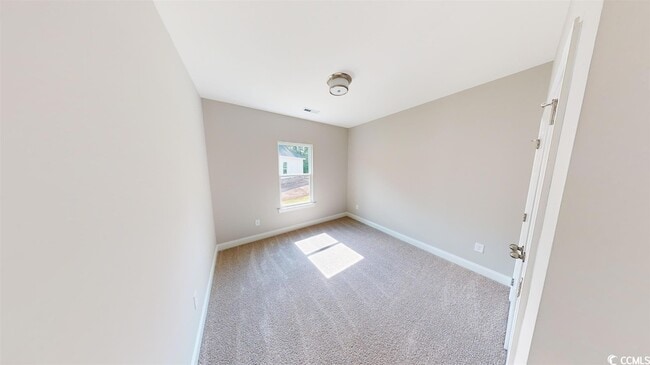 Building Photo - 1016 Moen Lp