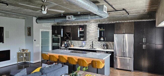 Foto del edificio - 2000 Bagby St