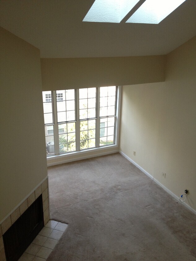 Living room with Fireplace - 12102 Greenwood Ct