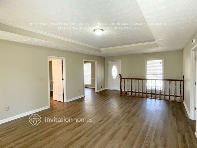 Building Photo - 2461 Sherrie Ln SW