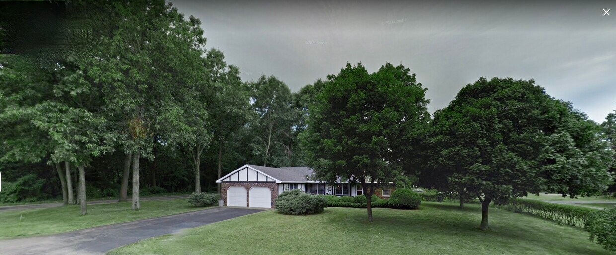 34093 Vauxhill Dr Unit 1, Paw Paw, MI 49079 Apartments in Paw Paw, MI