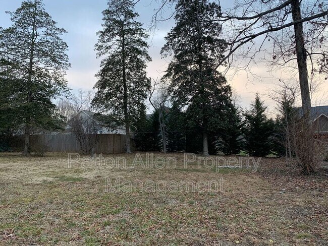 Foto del edificio - 15 Allen Ave