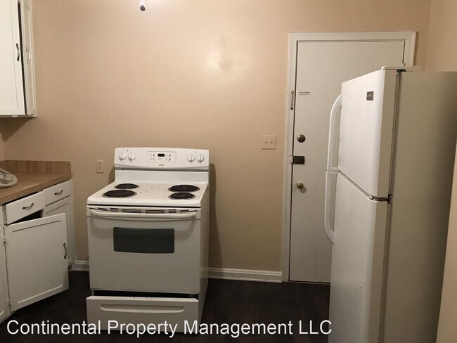 Building Photo - 2 br, 1 bath House - 29 Fairway Dr.