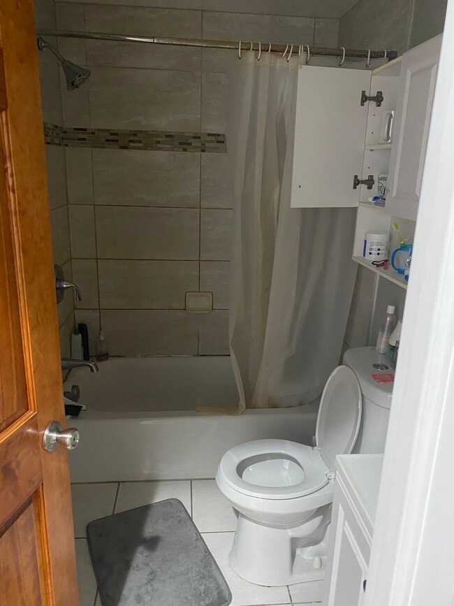 Photo - 4633 Winthrop St House