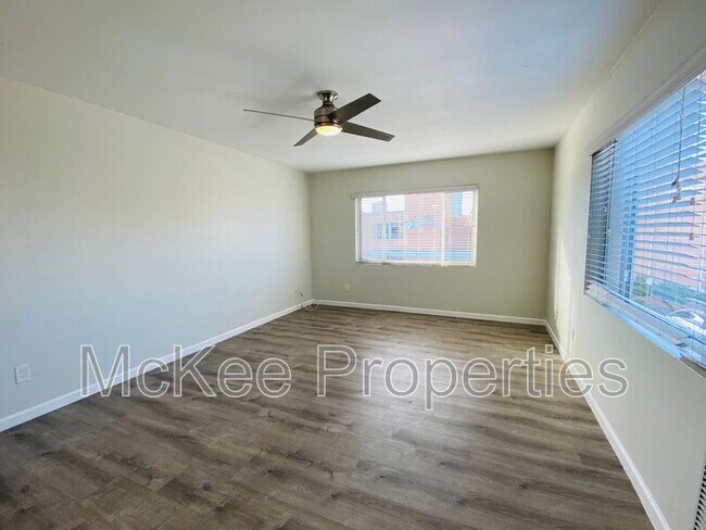 Foto del edificio - 220 Fir St