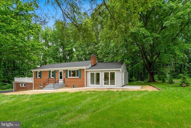 Foto del edificio - 9101 Old Keene Mill Rd