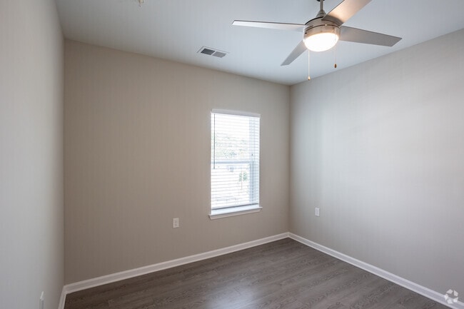 2BR, 1BA - 804SF - Primary Bedroom - The Leslie