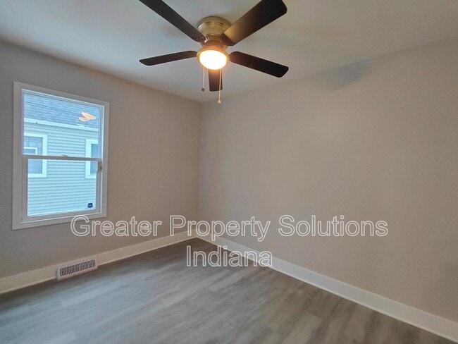 Building Photo - 3112 Kenwood St