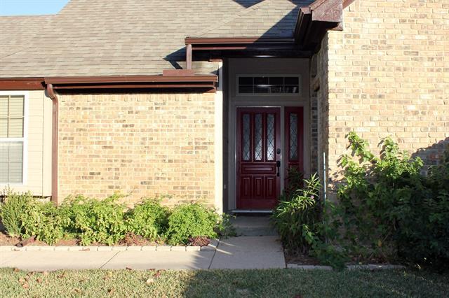 Foto del edificio - 200 Supreme Ct