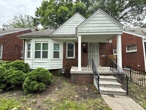 Building Photo - 18693 Eureka St
