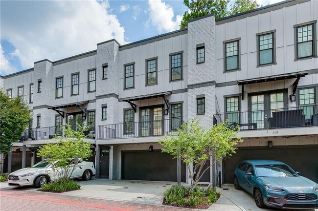 Building Photo - 721 Taylor Ct