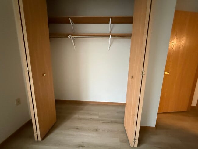 Building Photo - 205 Kearney Way