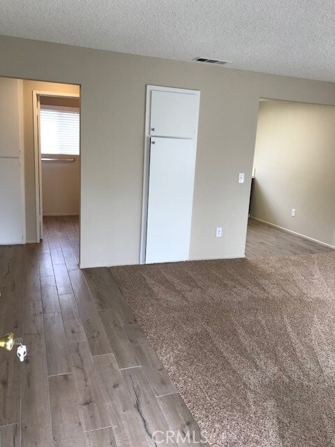 Building Photo - 4261 Cedar Dr