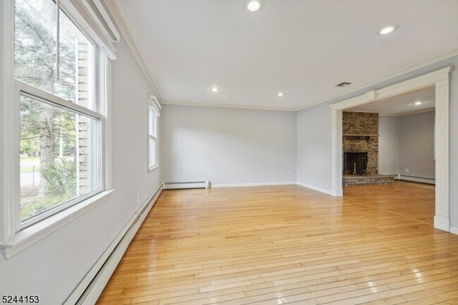 Building Photo - 50 Kahl Rd