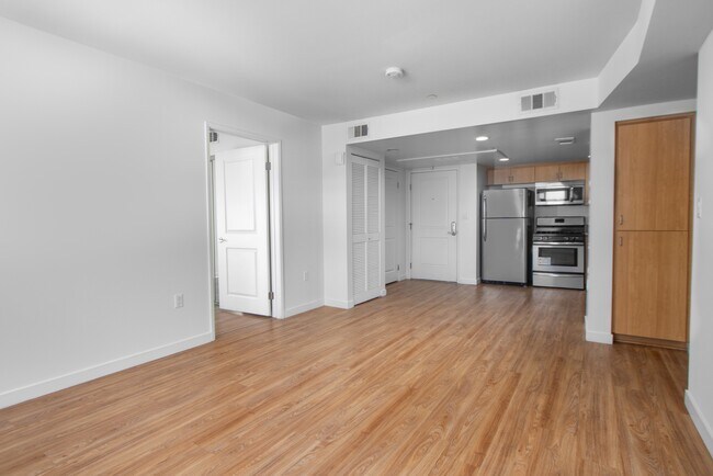 Foto del edificio - 13429 Vanowen St