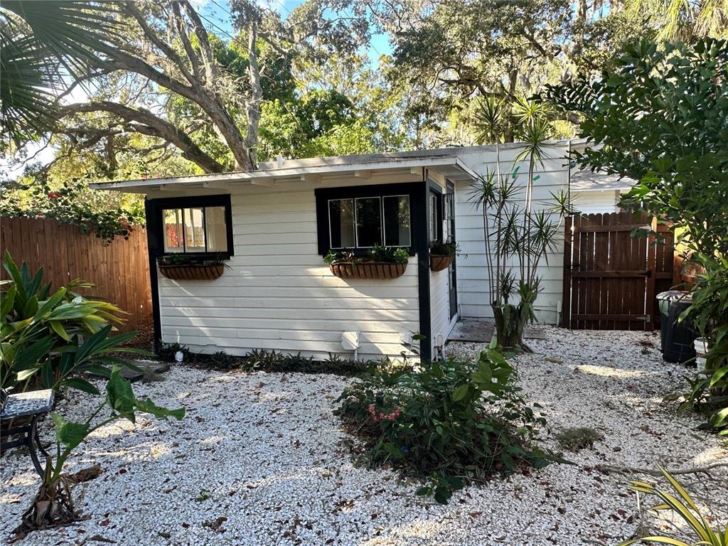 Foto principal - 1230 35th St