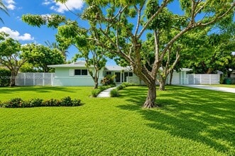 Building Photo - 7982 SW 89th St