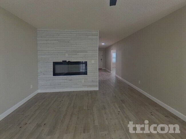 Foto del edificio - 77089 Crosscut Wy