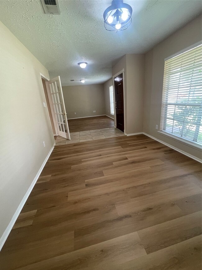 Building Photo - 11326 Sagemeadow Ln
