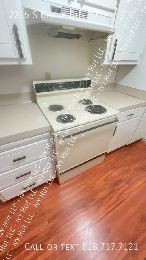 Foto del edificio - 2215 S Chase St