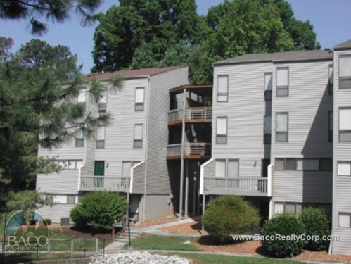 Building Photo - Meadowood Apartments