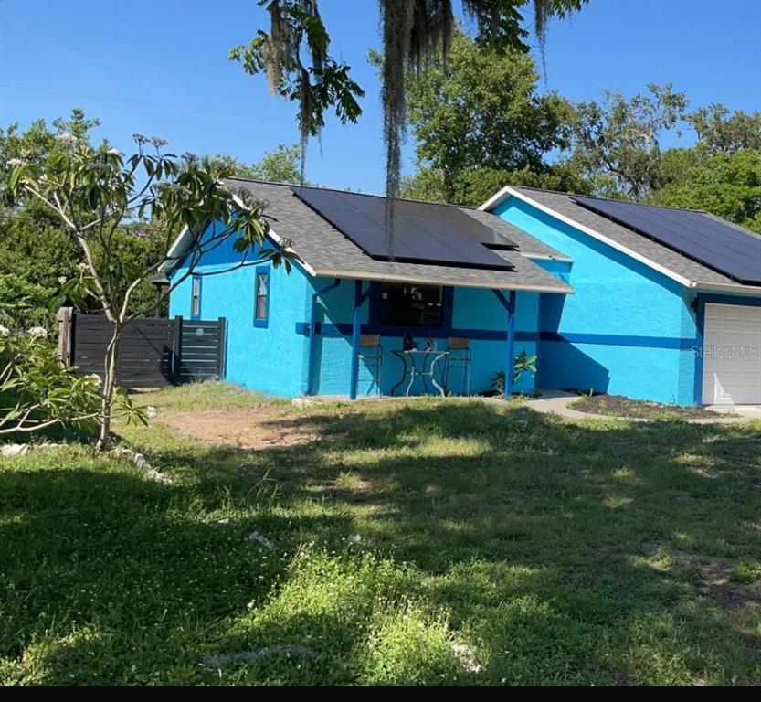 Foto del edificio - 6133 Arthur Ave