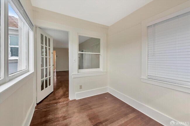 Building Photo - 4118 Moraga St