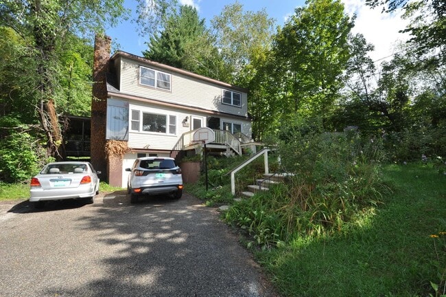 Building Photo - 293 Barnumville Rd