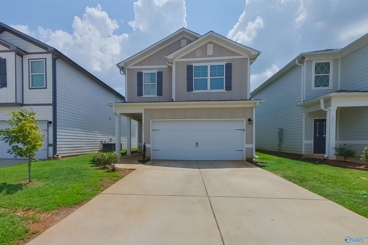 Foto principal - 6405 Upchurch Dr